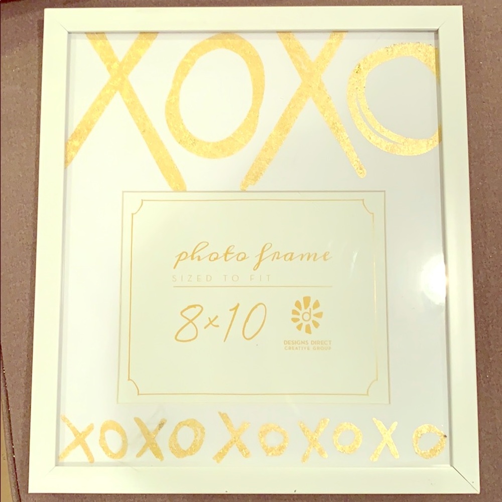 8x10 XOXO frame